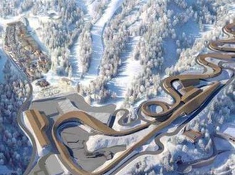 两年多厚积薄发 “战疫”中亮出绝活——中国首条雪车雪橇赛道制冰记